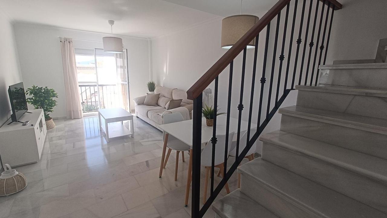 135 Livingtarifa Luna Appartement *